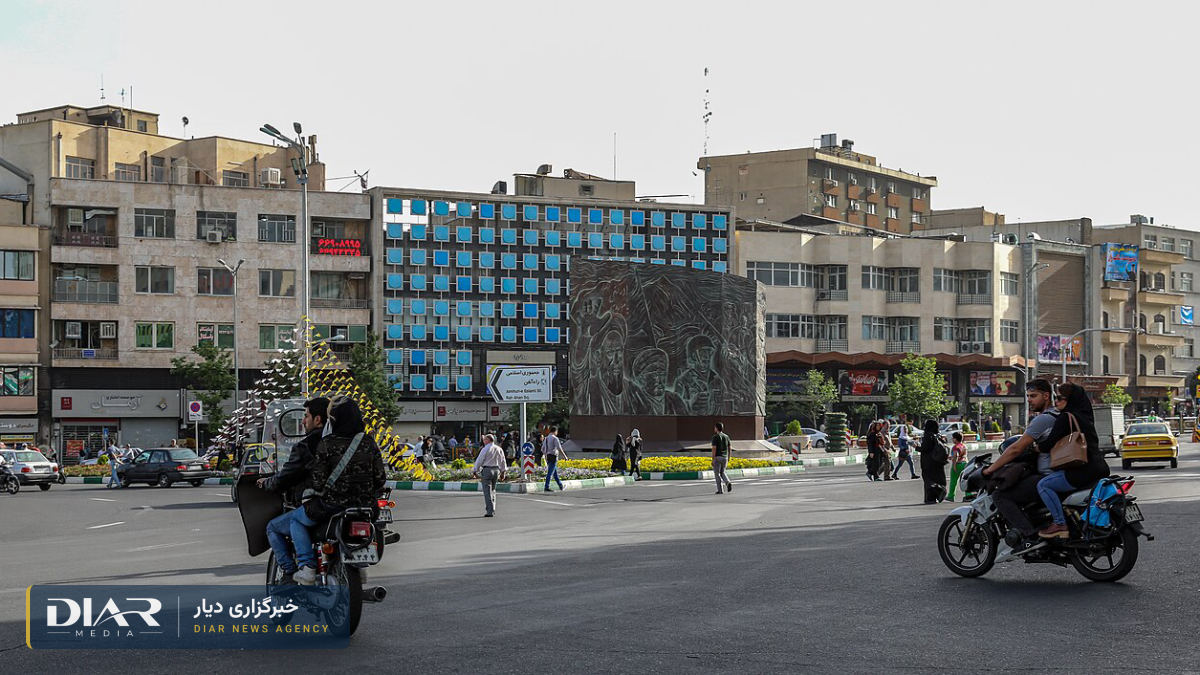 جنگطلبی جمهوری اسلامی و سکوت منتقدان پادشاهیخواهان