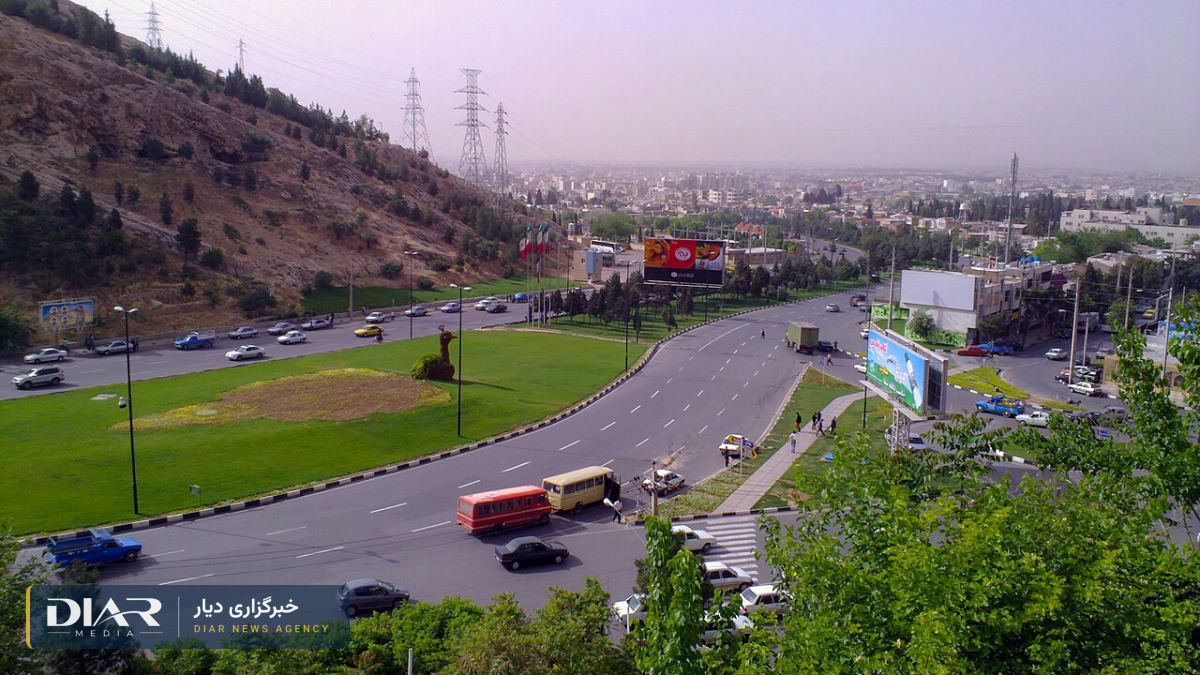 بهزاد یزدانی، مترجم بهایی، ۲۰۰ روز بیدادگاه در زندان عادلآباد