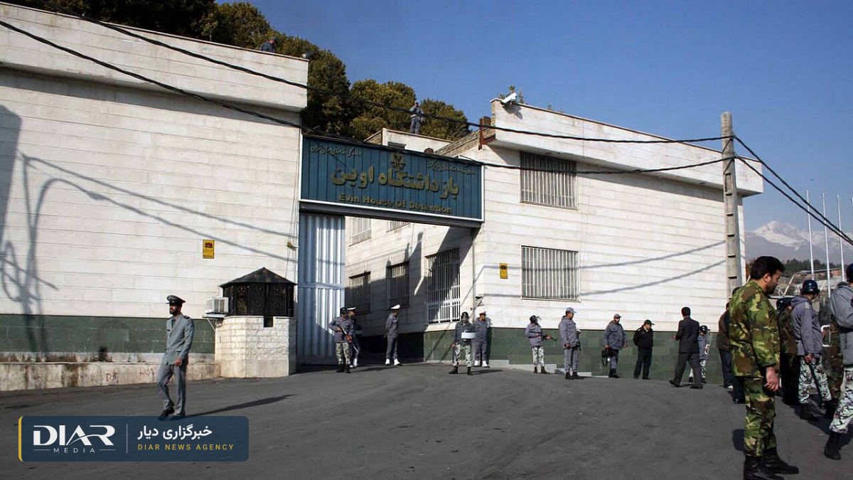 نمای بیرونی زندان اوین در تهران؛ تصویر آرشیوی است و زندان مرکزی کرج را نشان نمی‌دهد. عکس: Ehsan Iran، مجوز CC BY-SA 2.0، ویکی‌مدیا کامنز